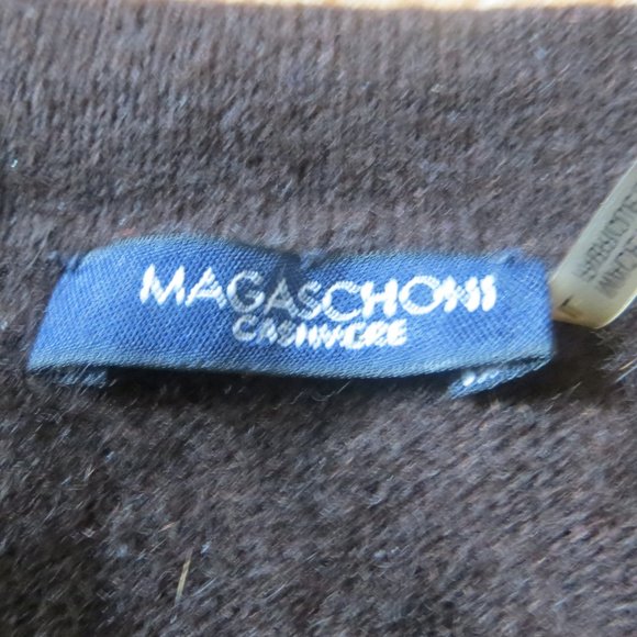 Brown Cashmere Sweater - Picture 2 of 3